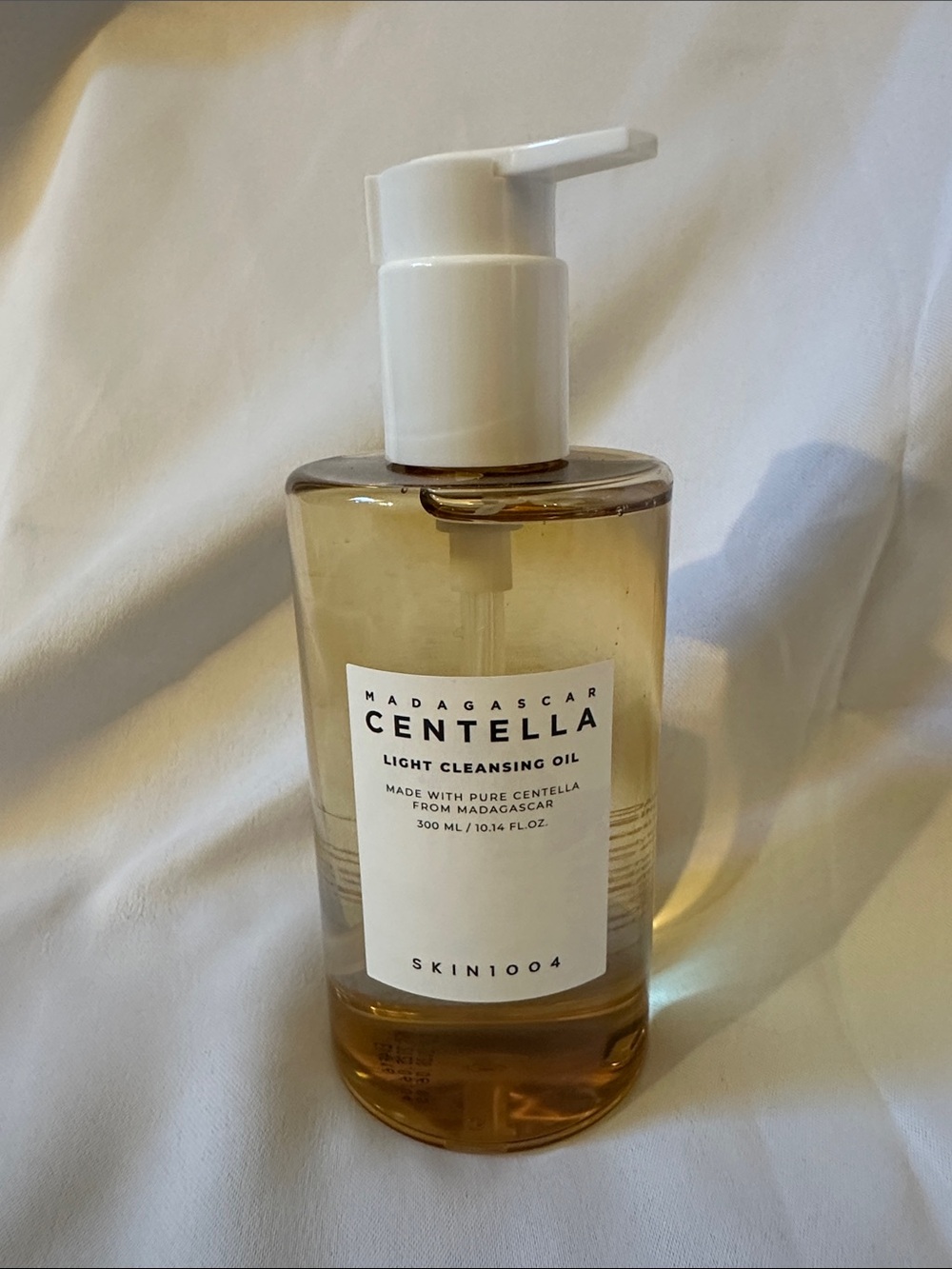 SKIN1004 Madagascar Centella Light Cleansing Oil - Amber